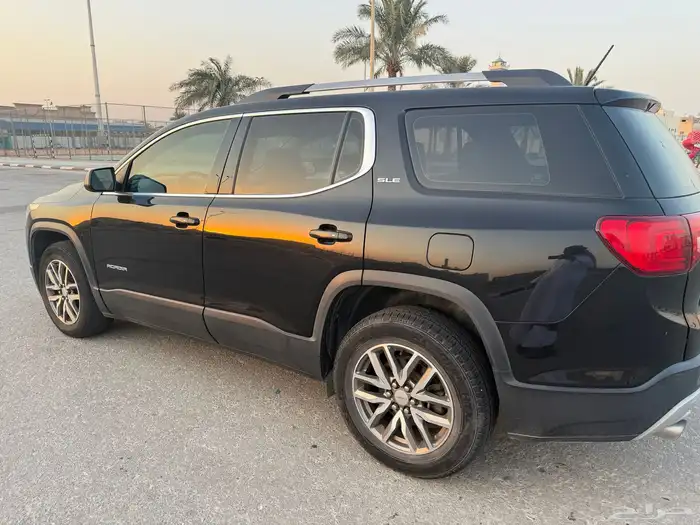 جمس اكاديا 2018 نظيف بدون دبل SLE 10