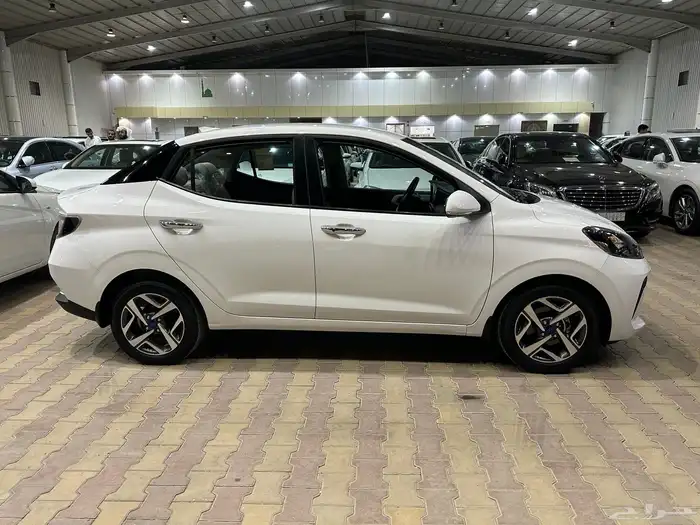 هونداي i 10 موديل 2024 نص فل 4