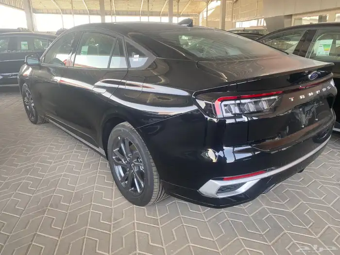 فورد تورس فئةامبيانتي   تيتانيوم 3