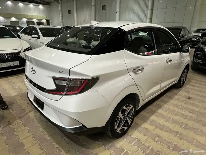 هونداي i 10 موديل 2024 نص فل 20