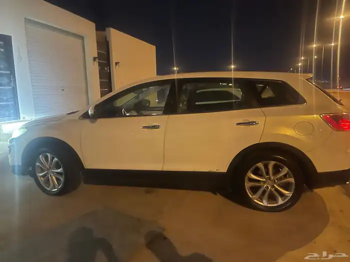 مازدا ابيض cx9 )2012( 7