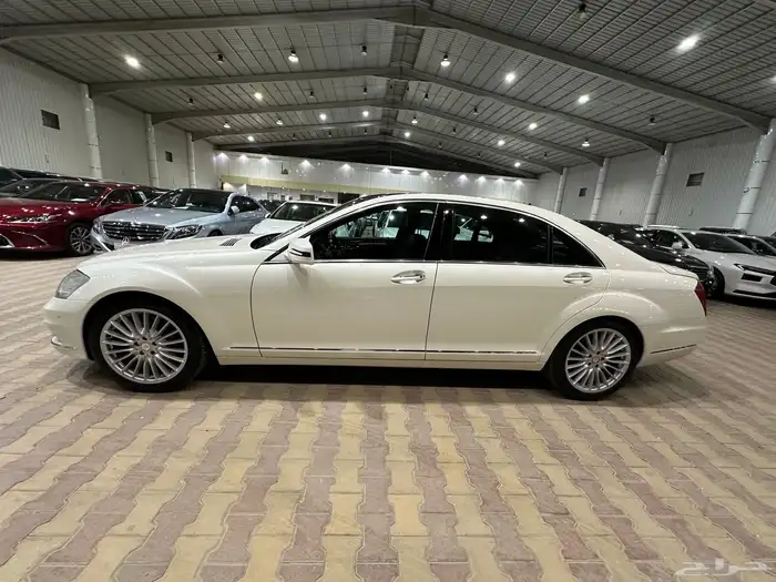 مرسيدس S350 موديل 2011 فل كامل 4