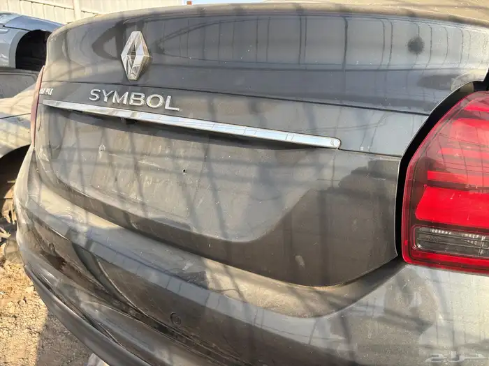 تشليح قطع غيار مستخدم جميع أنواع الرينو 16