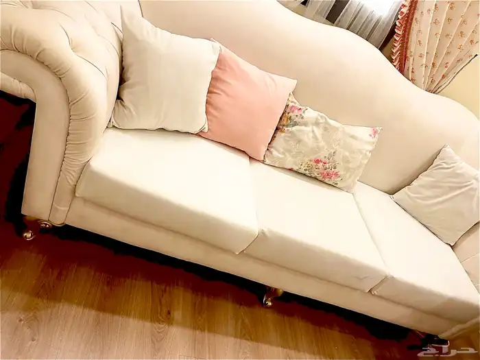 كنب مجالس فخم ونظيف 0