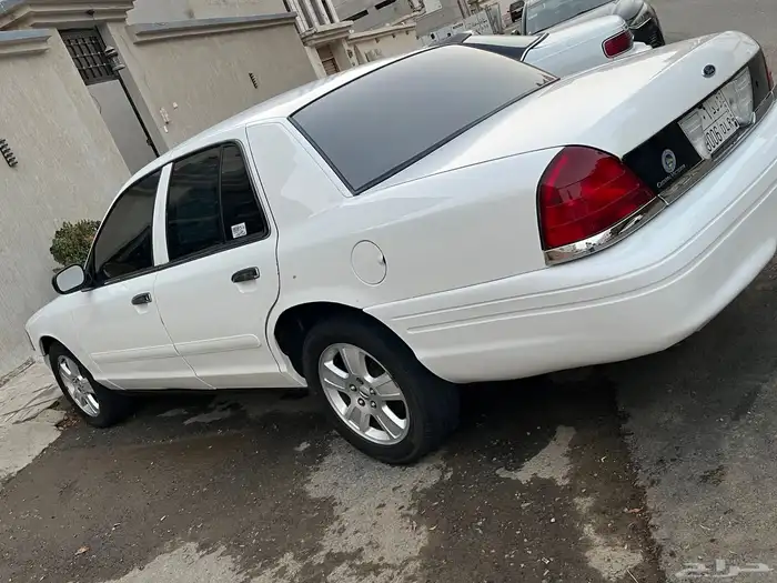 فورد 2008 بوليسي 22