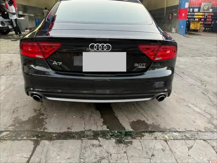 اودي A7 5