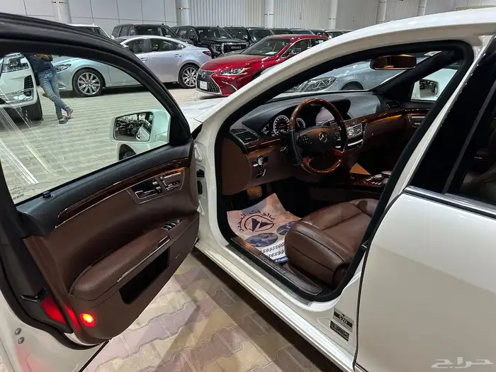مرسيدس S350 موديل 2011 فل كامل 15
