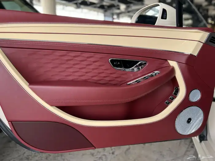 بنتلي جي تي - Bentley Continental GT First Edition V8 2025 9