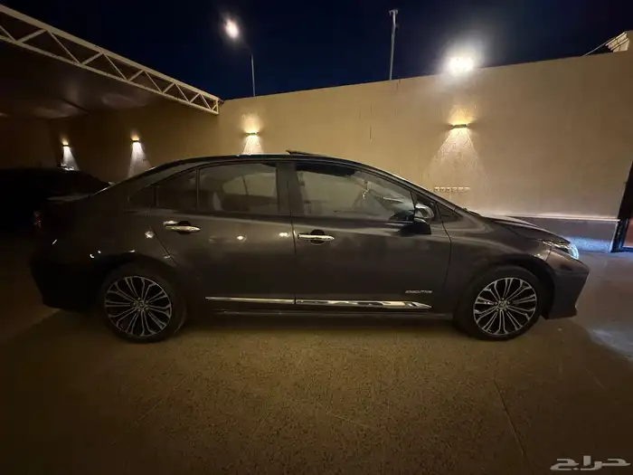 تويوتا كورلا فل كامل 2023 2