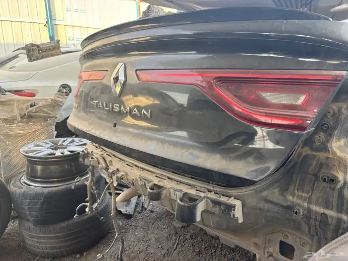 تشليح قطع غيار مستخدم جميع أنواع الرينو 15