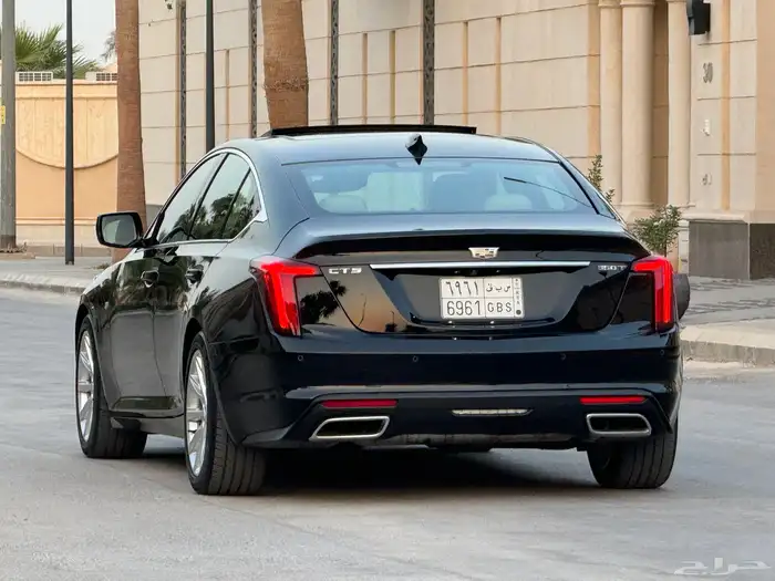 كاديلاك CT5 موديل 2024 ممشى 41 الف تحت الضمان والصيانة 14