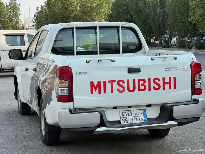 ميتسوبيشي L200 موديل 2021 ديزل 10