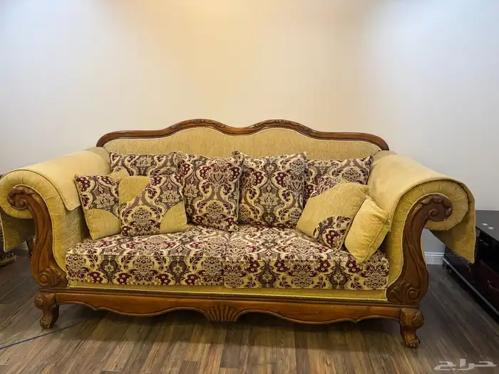 كنب و طاولة تلفزيون 2