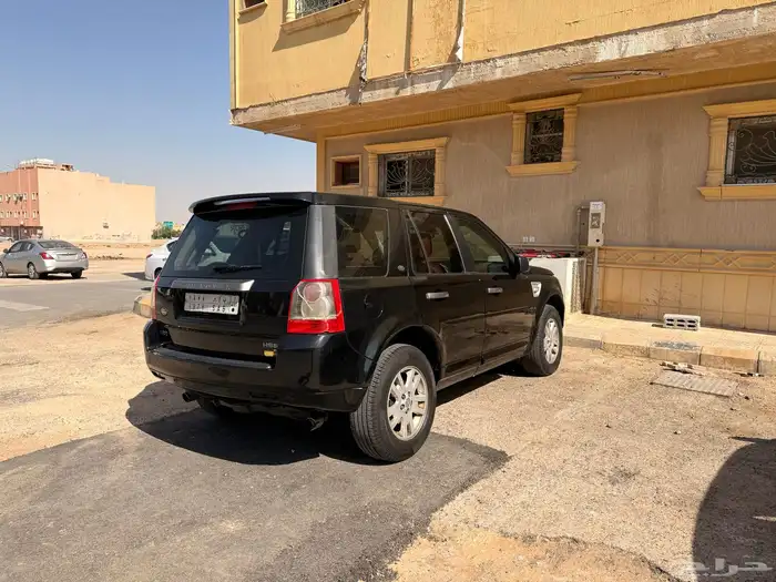للبيع Land Rover LR2 موديل 2010 4