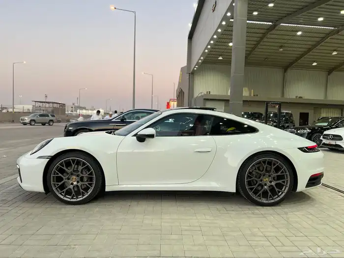 بورش كاريرا S 911 موديل 2021 4