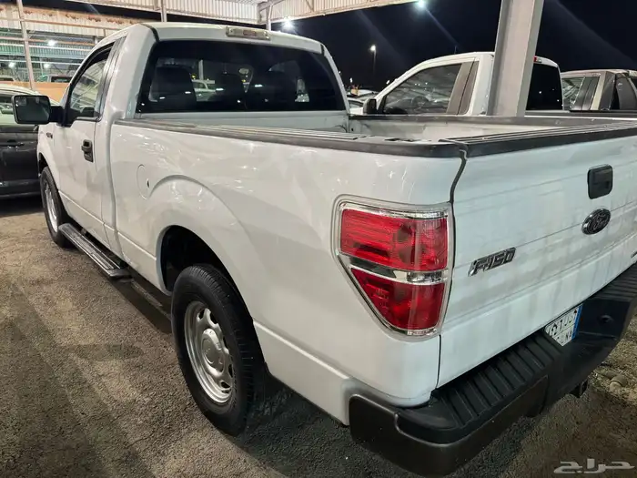 للبيع فورد F150 موديل 2013 v8 3