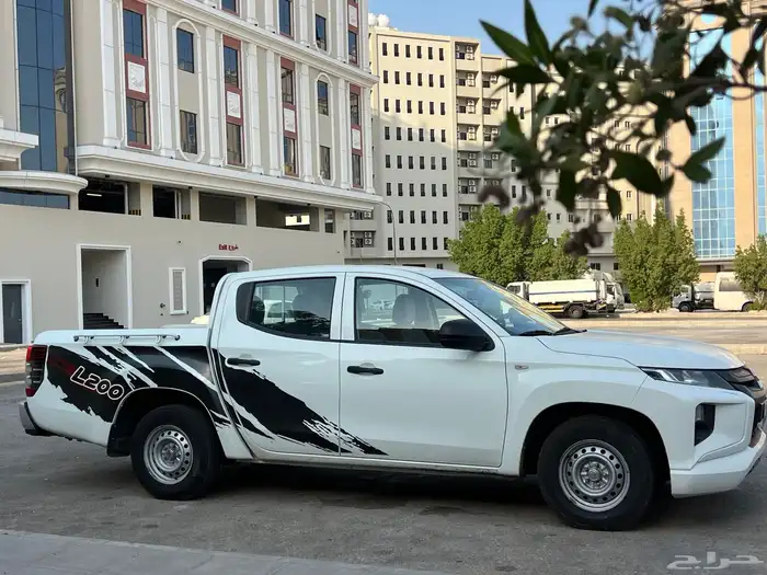 ميتسوبيشي L200 موديل 2021 ديزل 14