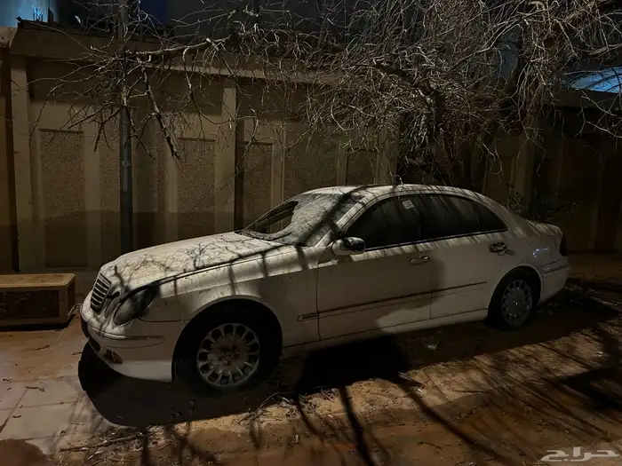 للبيع مرسيدس E200 موديل 2006 - سكراب 0
