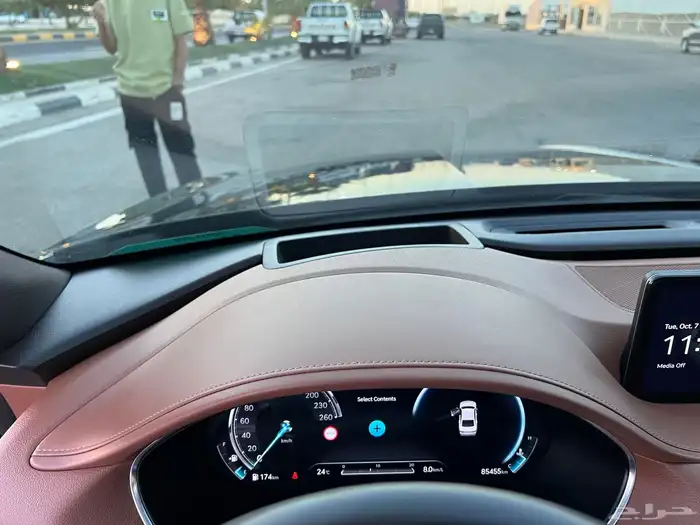 جنسس بنزين 2022 فل كامل G80 21