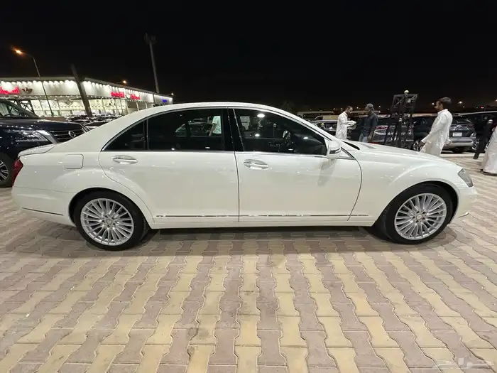 مرسيدس S350 موديل 2011 فل كامل 3