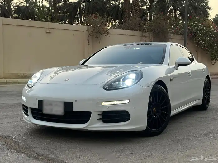 بورش باناميرا S (طلبية خاصة فل اوردر بالوان مميزة ) 2014 13