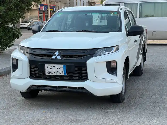 ميتسوبيشي L200 موديل 2021 ديزل 3