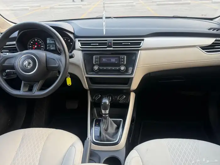 MG 5 2023 للبيع بسعر مناسب 16