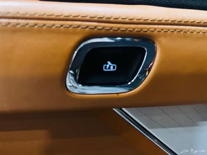 لنكولن افياتور 2020 فل كامل V6(بحالة الوكالة ) 9