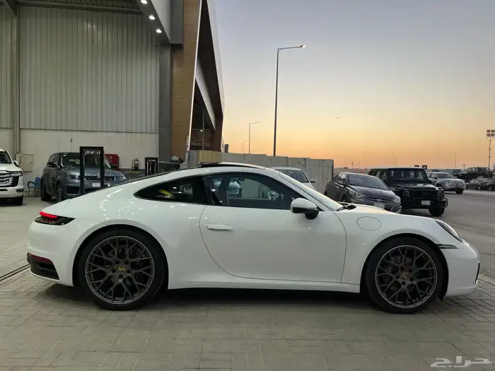 بورش كاريرا S 911 موديل 2021 5