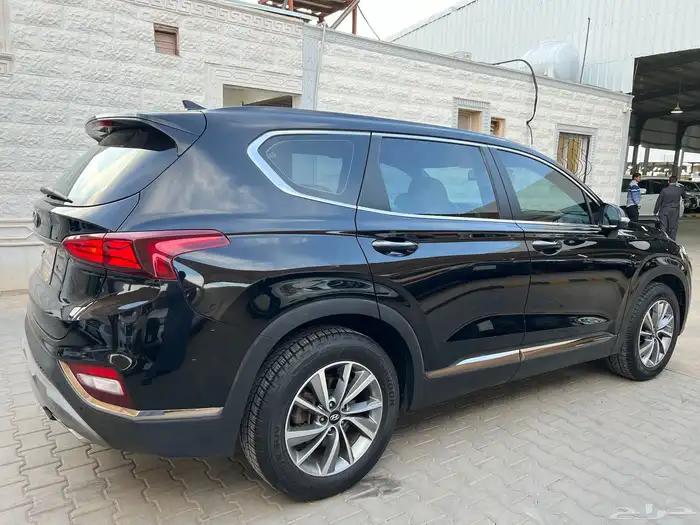 سنتافي ديزل 2020 بدون دبل نظيف جدا لدى قمة الاطلال 8