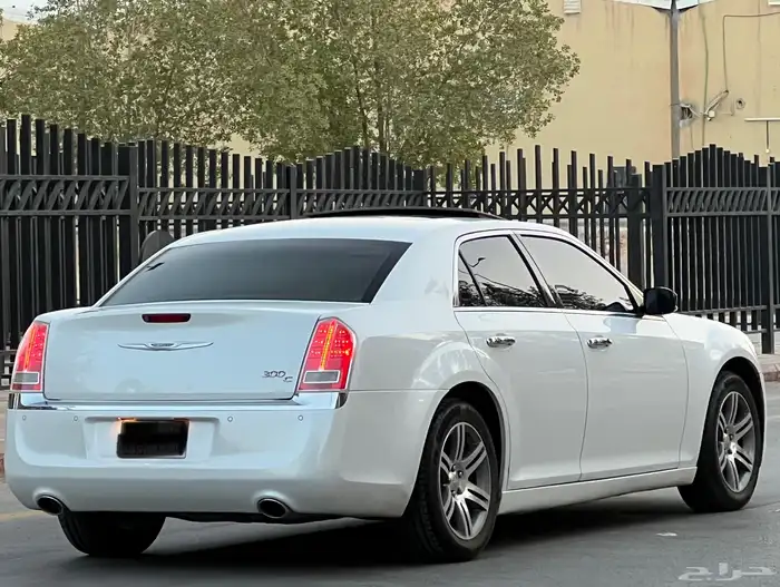 كرايزلر 2014 V6 فل سعودي 7