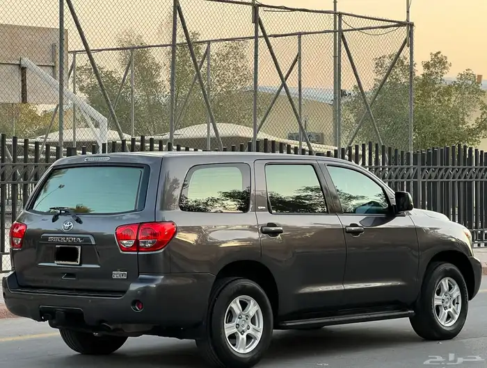 تويوتا سكويا 2015 سعودي 6