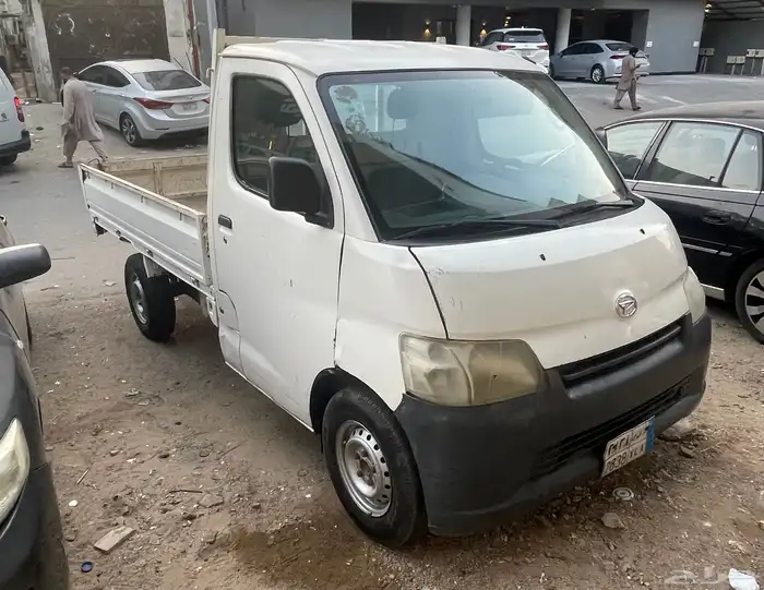 دباب ديهاتسو للإجار 1