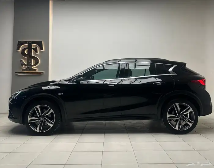 انفينتي 2018 ( QX30 ) 2