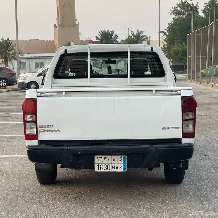 ايسوزو بكب غمارتين قمة في النظافة 6