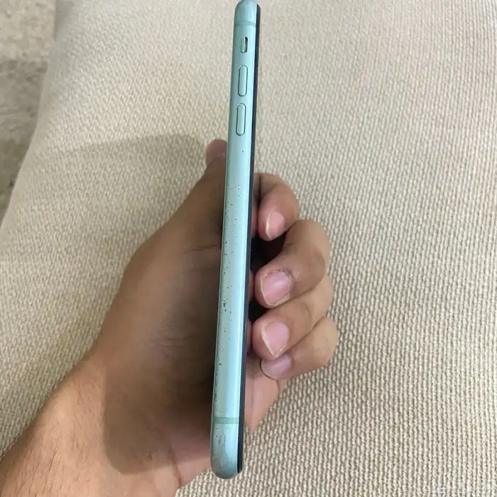ايفون 11 للبيع 1
