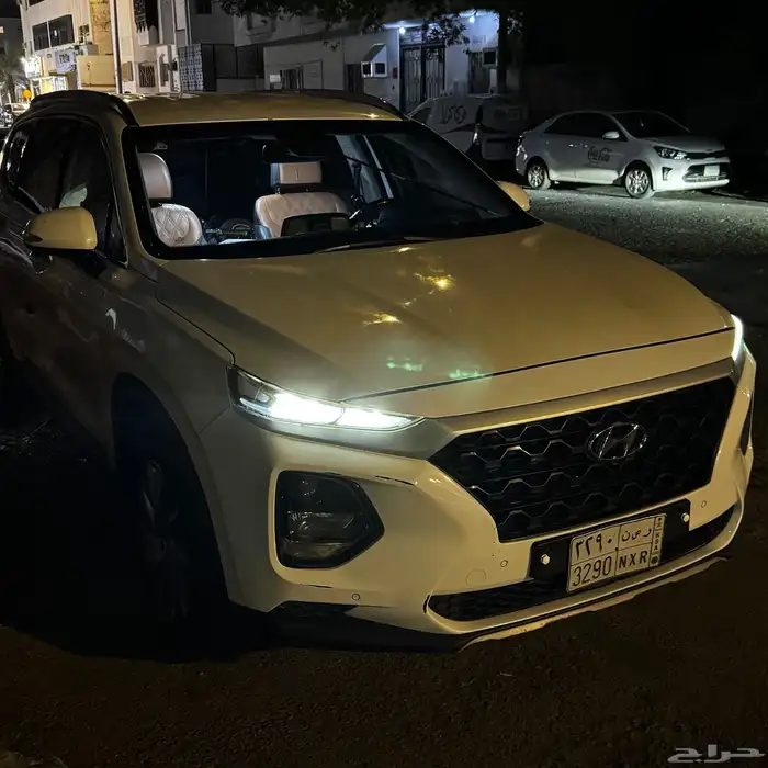 هيونداي سنتافي 2019 (ديزل) نظيفة 41