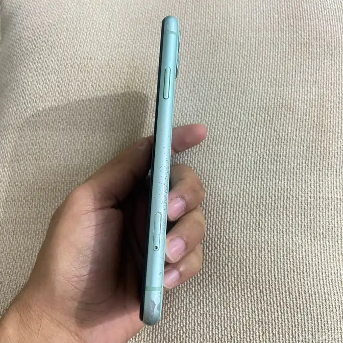 ايفون 11 للبيع 3