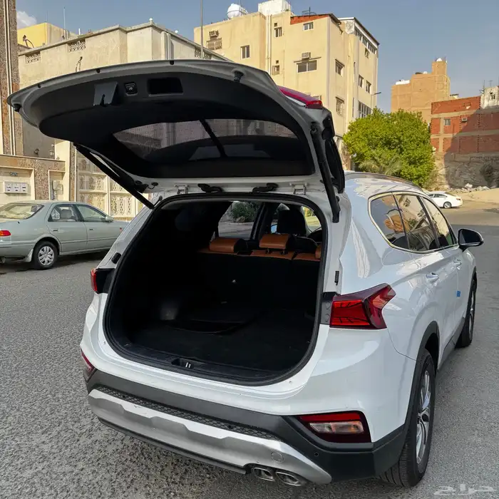 هيونداي سنتافي 2019 (ديزل) نظيفة 25