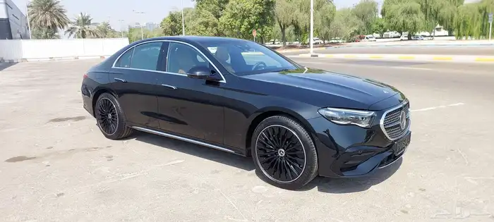 مرسيدس E300 موديل 2025 خليجي موجودة بديي 0
