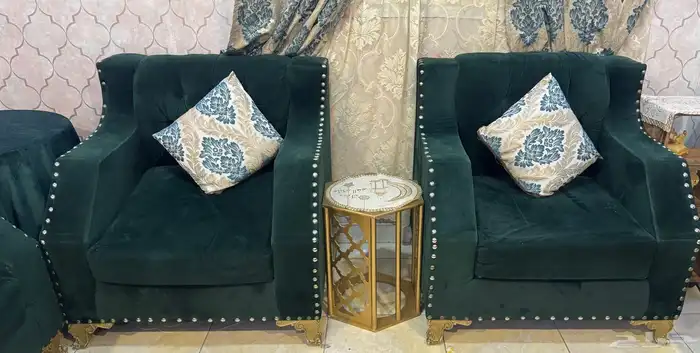 كنب طقم 5 قطع للبيع بي 300 5