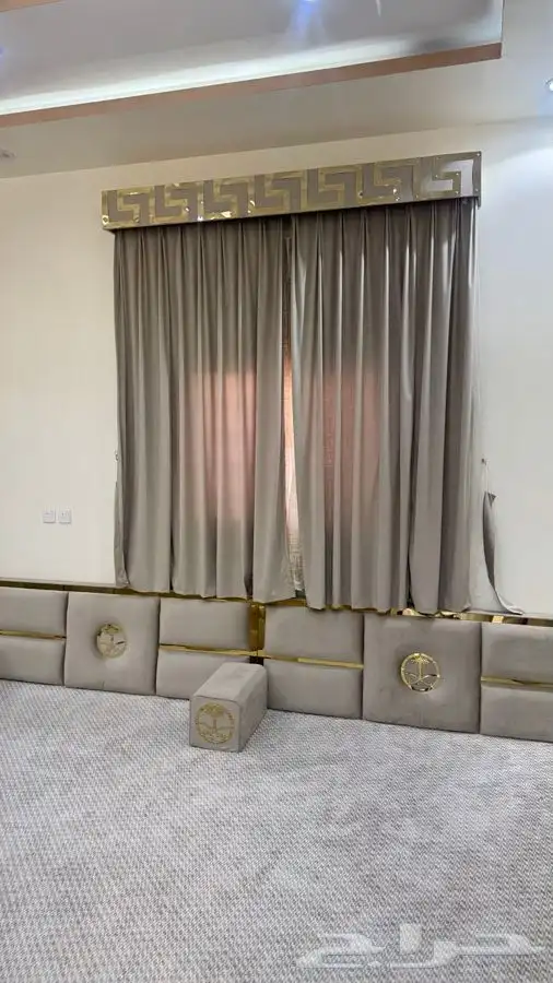 مجلس 6 ونص في اربعة 0