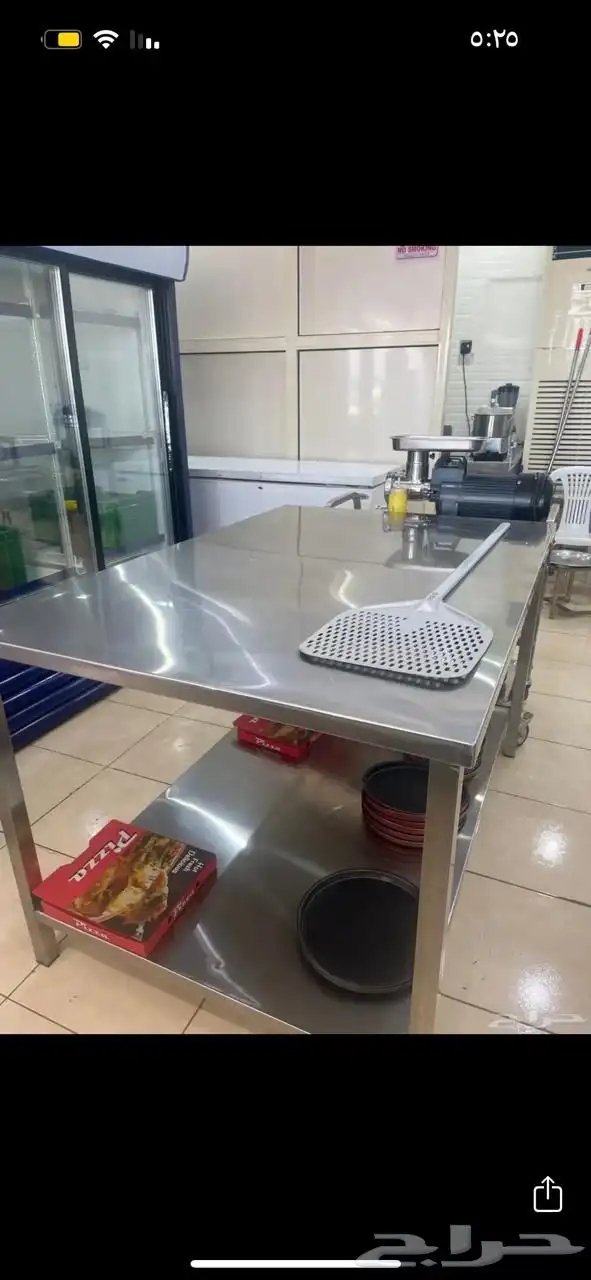 اغراض مطعم للبيع 31