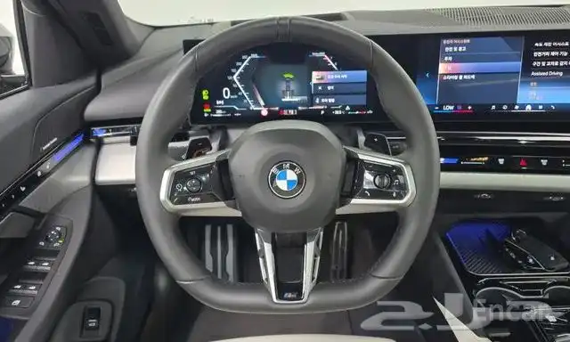 BMW 520i Msport 2024 استيراد من كوريا 8