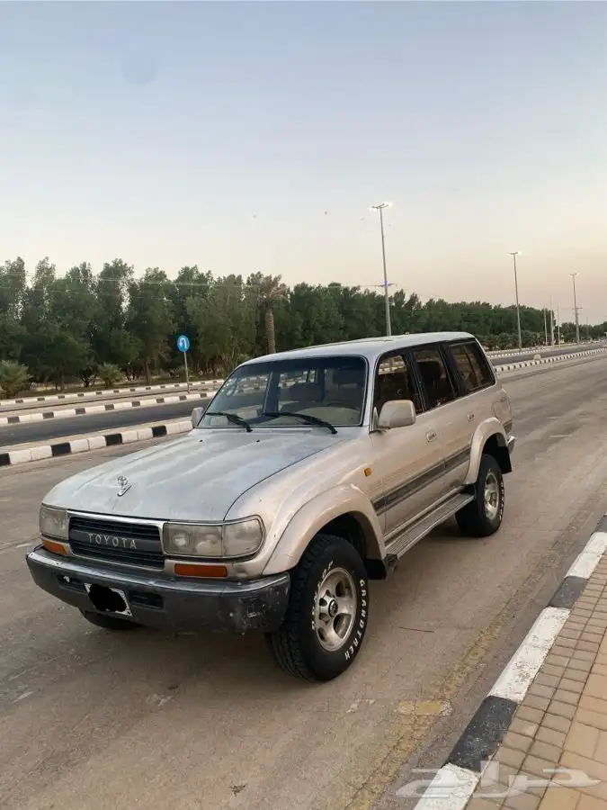 جيب لاندكروزر موديل 94 Vxr 5
