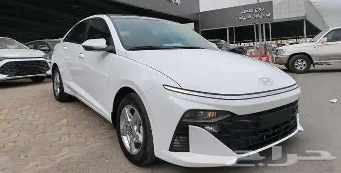 اكسنت ( فليت ستاندر ) موديل 2026 11