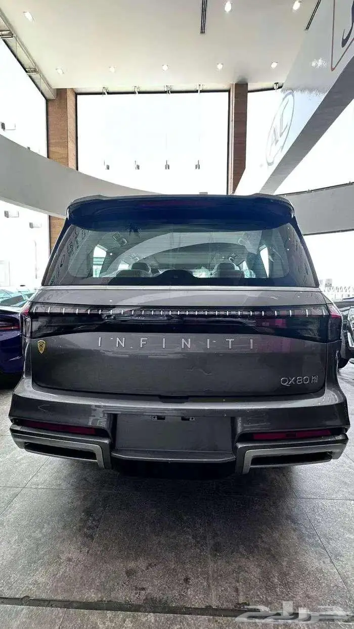 انفنتي QX80 2025 سنسوري 3