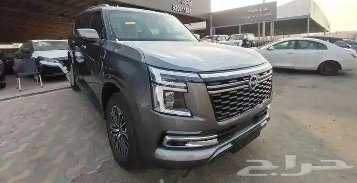 نيسان باترول بلاتينيوم 2026 قير اوتماتيك بنزين دبل 10