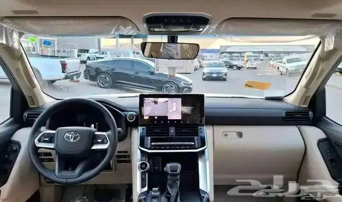 عرض اليوم تويوتا لاندكروزر GXR2وGXR3 وGXR4 بنزين 2025 كاش 2
