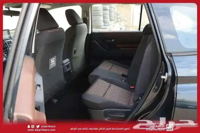 تويوتا انوفا GL استاندر بنزين أبيض لوحات 2024 4